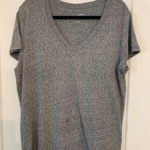 Universal Thread Heather Gray V-Neck Tee